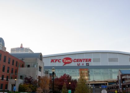 Louisville basketball - KFC Yum! Center