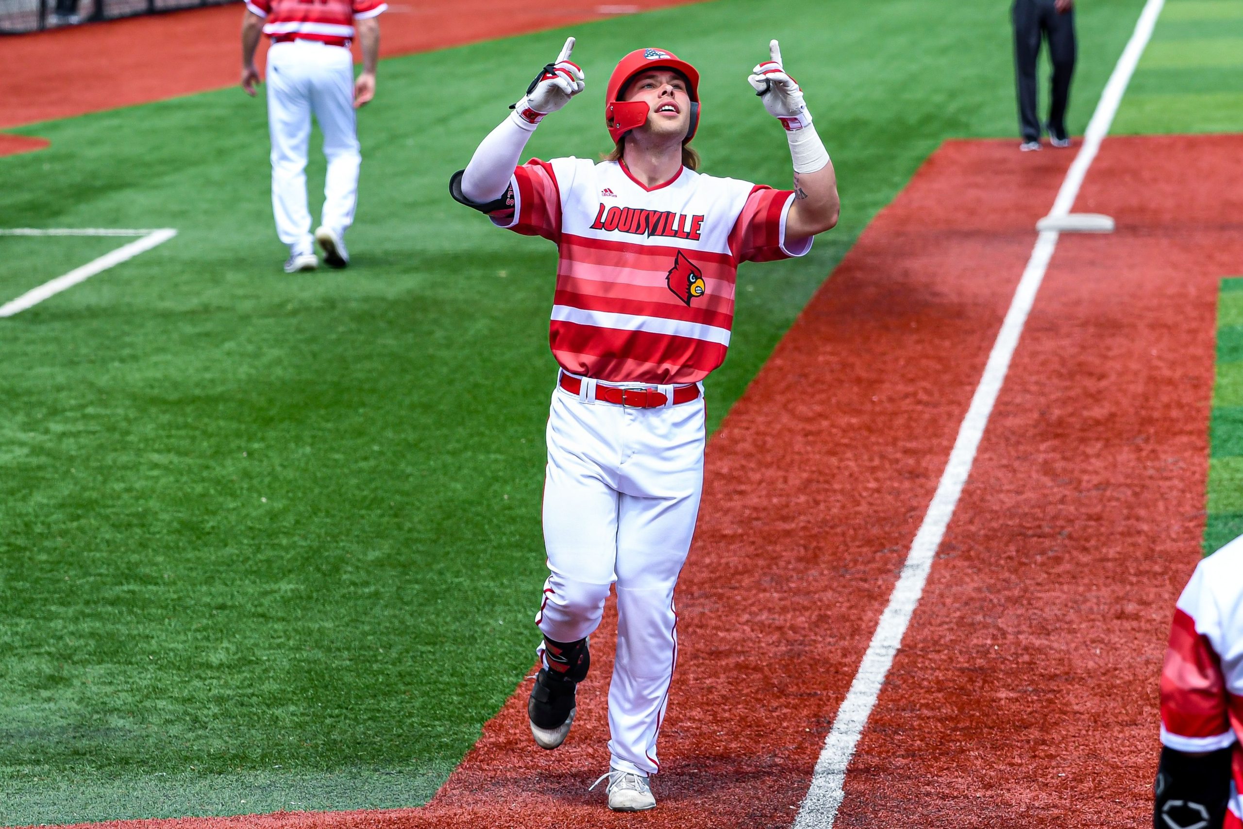 Check out the University of Louisville's new baseball uniforms