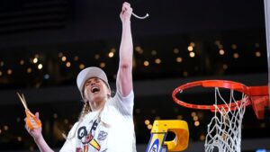 Louisville Women's Basketball | Hailey Van Lith | State of Louisville