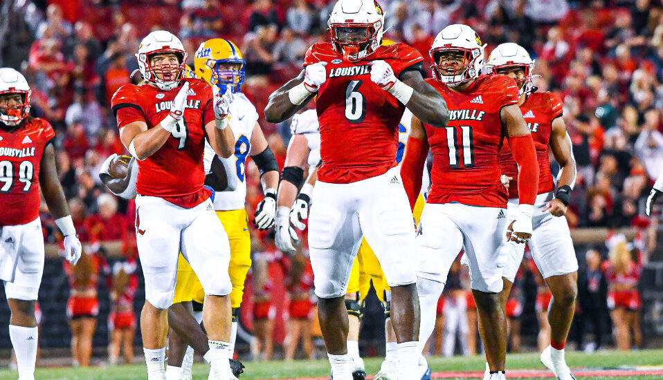 Louisville football vs. Pitt: Photos from ACC college football game