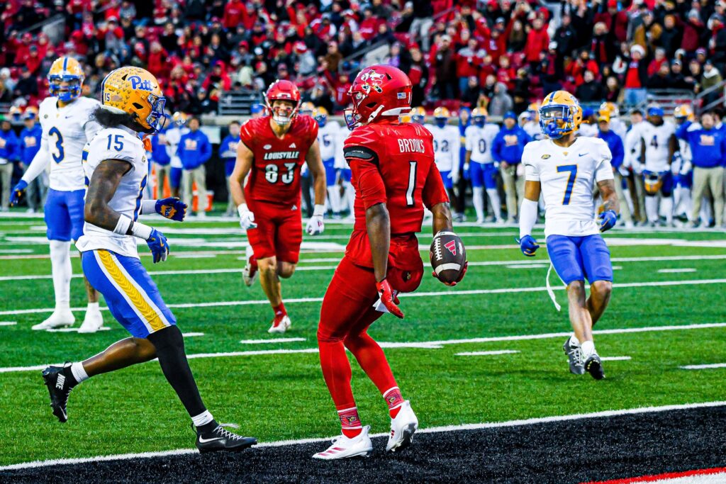 Gameday: Louisville football at Kentucky